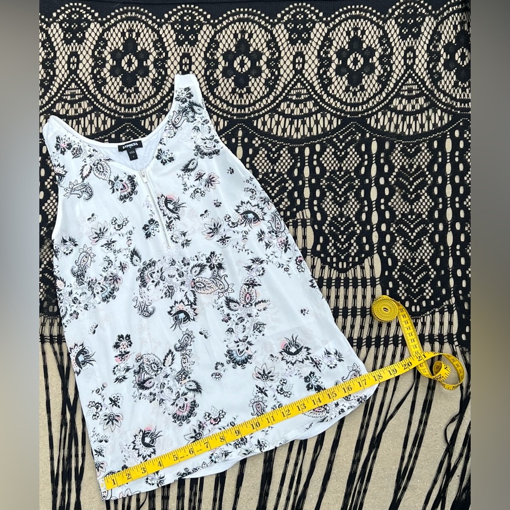 Express Paisley Floral V Neck Zip Front Sleeveless Blouse Top Semi Sheer Small - Picture 7 of 10